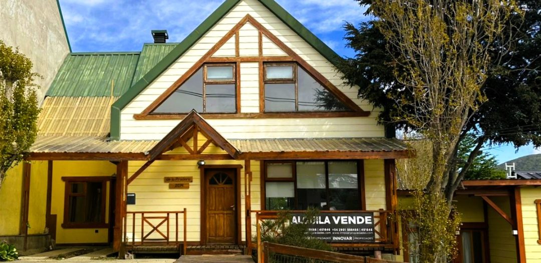 ALQULER – Casa de 5 dormitorios, B° Casas del Sur