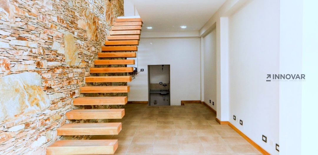 ALQUILER – Excelente Oficina/Local comercial en SAN MARTIN
